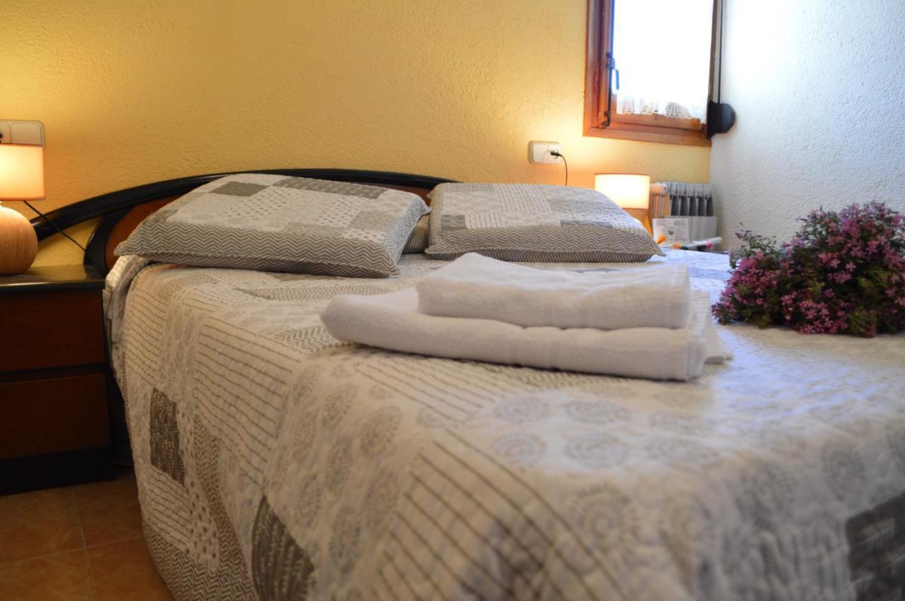 Hostal Pas De La Pera Aransa ภายนอก รูปภาพ