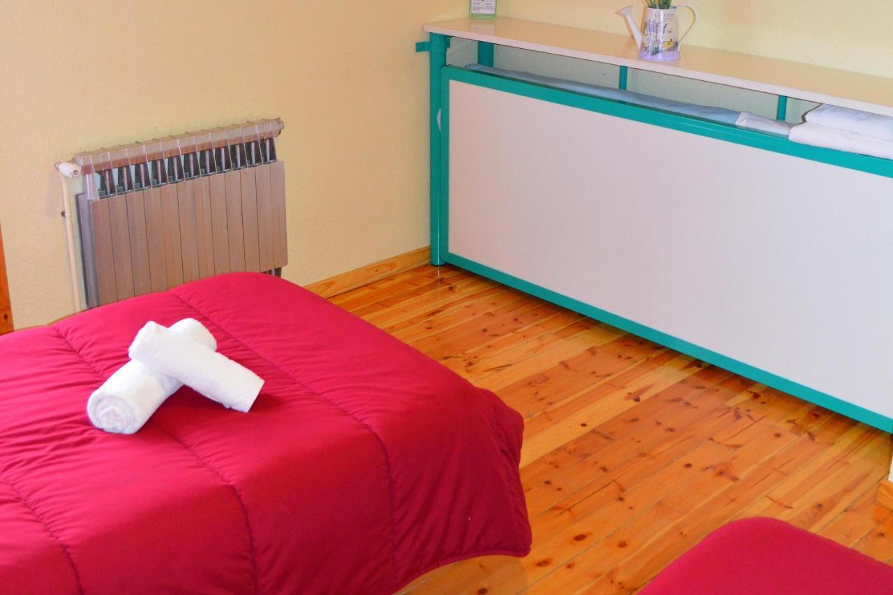 Hostal Pas De La Pera Aransa ภายนอก รูปภาพ