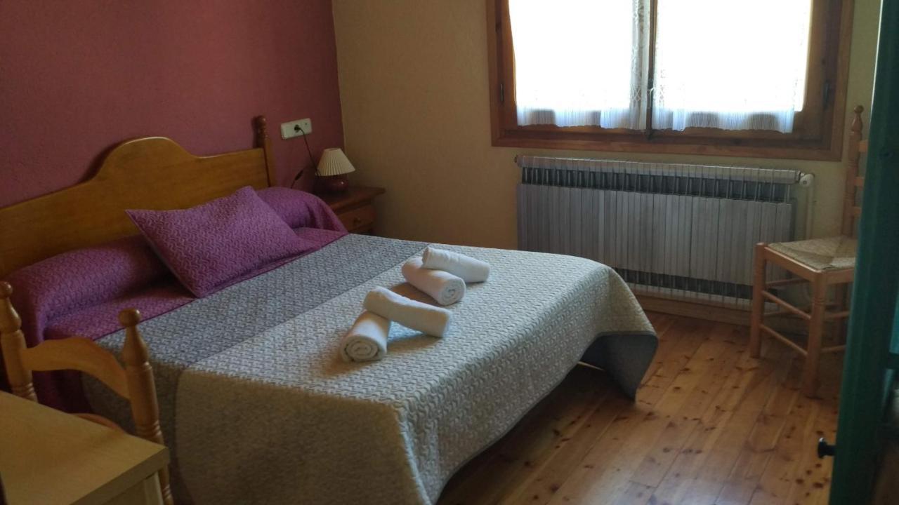 Hostal Pas De La Pera Aransa ภายนอก รูปภาพ