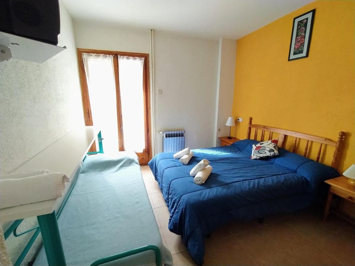 Hostal Pas De La Pera Aransa ภายนอก รูปภาพ